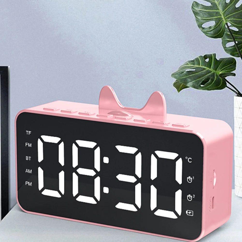 Многофункционална аларма Радио Настолни часовници с LCD дисплей, Bluetooth възпроизвеждане на музика от Цифров часовник с аларма за домашния офис бяла0