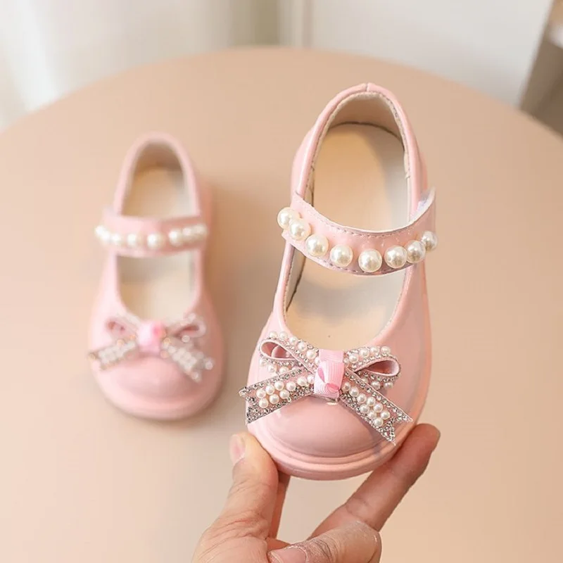 Детски модни обувки принцеса от изкуствена кожа с перлата на носа и възел за момичета, детски обувки с пеперуди2
