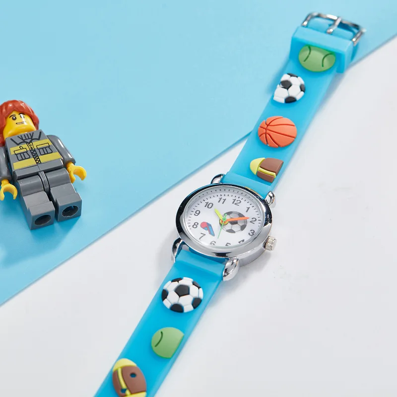 Момче, дете, малко момиченце, електронни кварцови часовници, красиви часовници за начално училище с футболния мультфильмом за деца3
