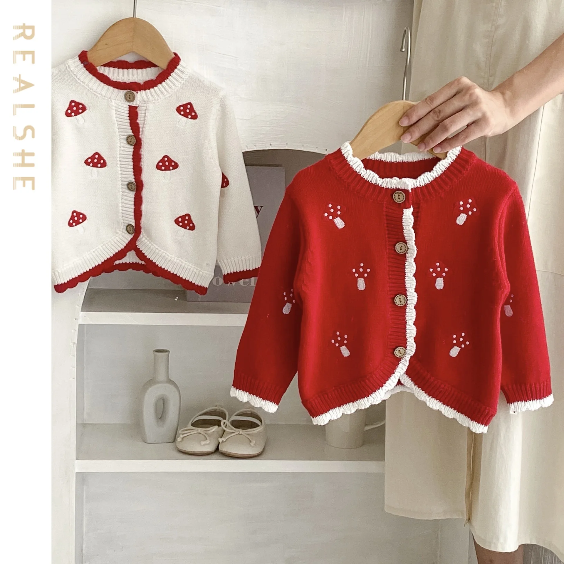 Realshe 2023 Есенна дрехи с бродерия за деца, сладък вязаный пуловер в стил мозайка за момичета, жилетка с дълъг ръкав, връхни дрехи0