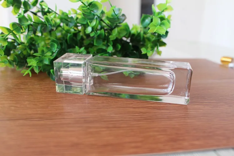 5 бр./лот 30 мл 50 мл Практичен стъклен флакон за парфюм за еднократна употреба с метален пистолет и празен опаковъчната кутия с безплатна доставка1