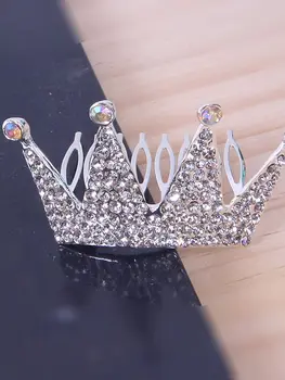 2024 Ярко розово crystal crown ръчно изработени Аксесоари за рокли Детски сладка принцеса короната на производителността на шапки на едро