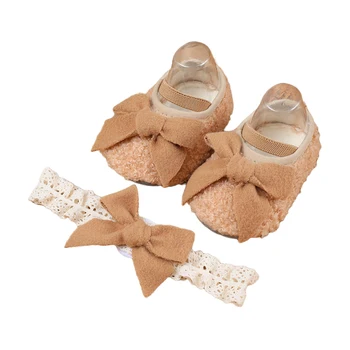 Обувки на равна подметка за момиченца, однотонная нескользящая обувки от коралов руно с лък, меки маратонки + превръзка на главата