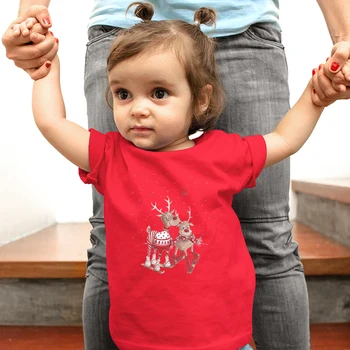 Детска коледна тениска с хубав принтом елен, червени блузи с къс ръкав за момчета и момичета, коледно облекло 2022, модна тениска за деца